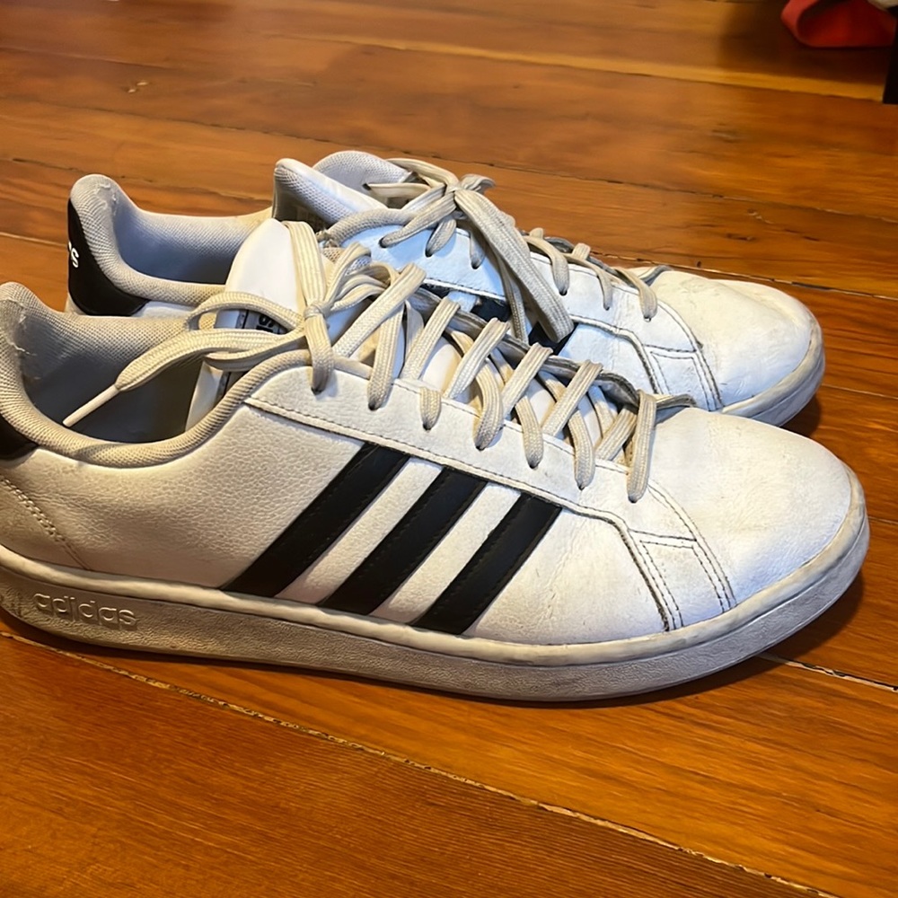 Adidas Mens Three Stripe Shoes - Size 11.5